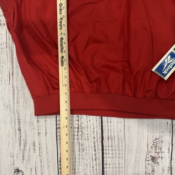Reebok 90s Pullover Windbreaker Vest Men’s 2XL Red NWT V-Neck - Picture 4 of 7
